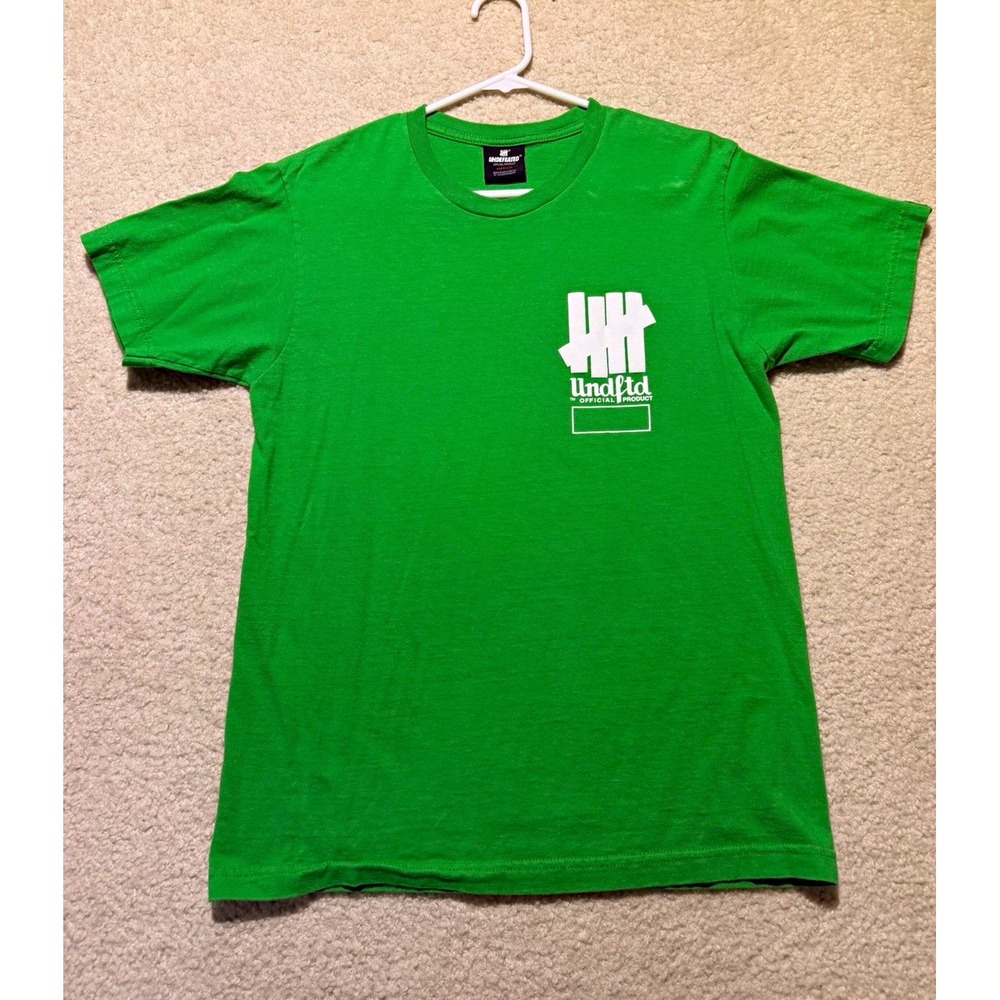 Vintage 2000s Undefeated UNDFTD 5 Strike Logo T Shirt Green Medium Streetwear